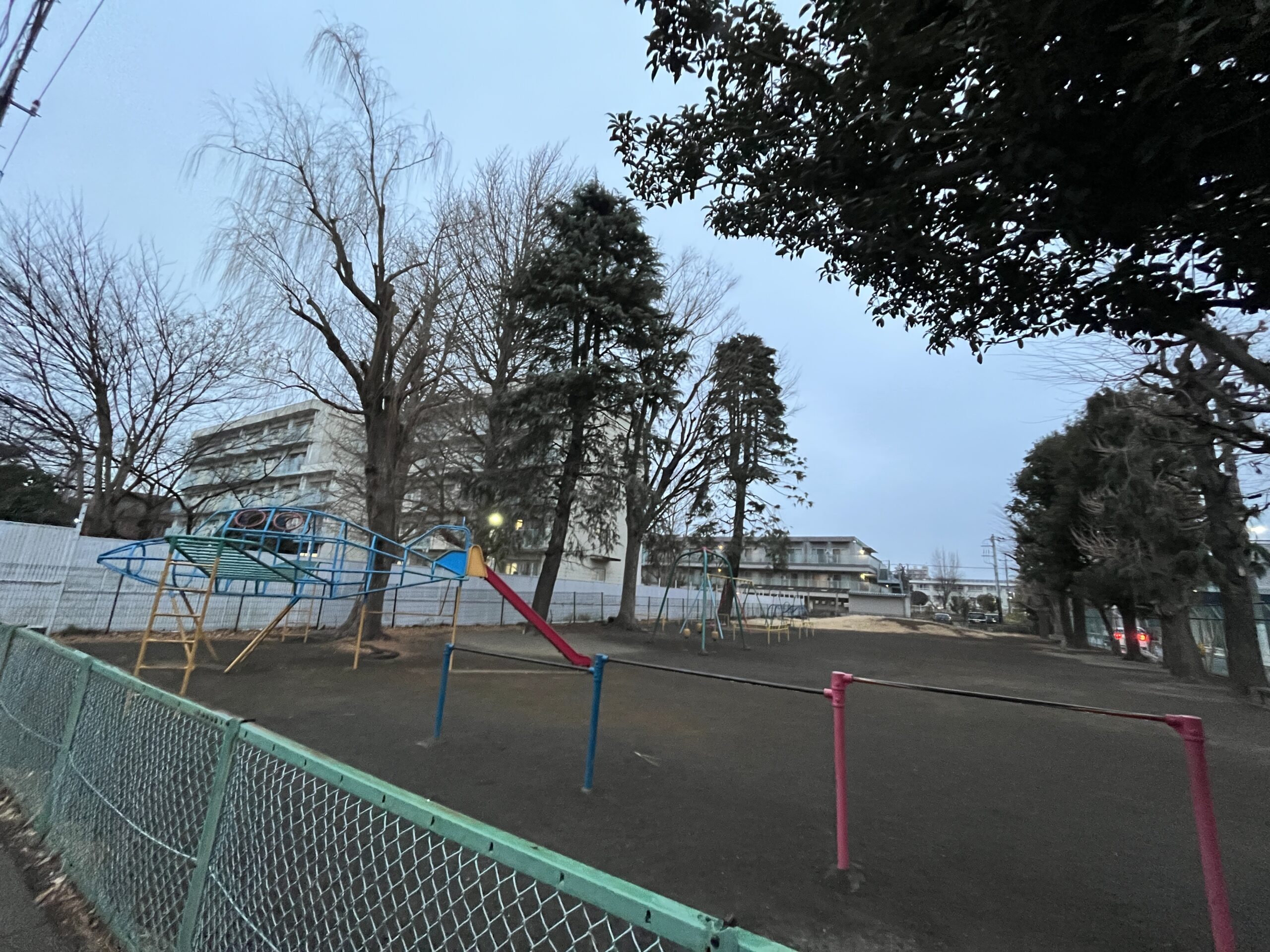 恵泉通り東公園